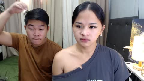 adam and dayana online show from December 3, 5:09 am