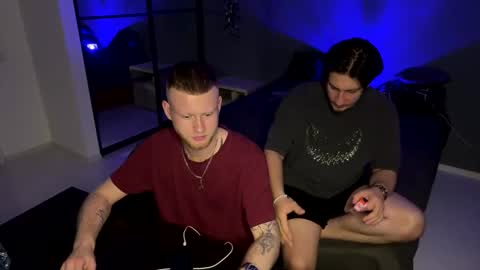 Snapshot of adam_ice chatting on February 19, 6:15 pm Arthur and Adam online show from February 19, 6:15 pm