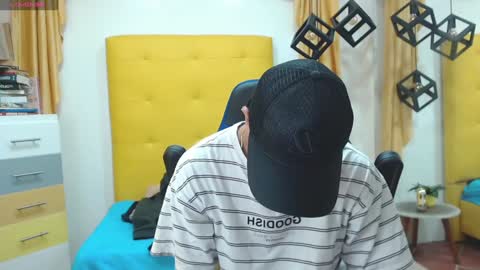 Snapshot of adamcoox chatting on January 25, 7:17 am Adam online show from January 25, 7:17 am