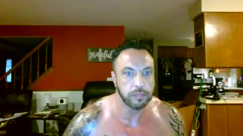 adamr0925 online show from July 22, 12:57 am