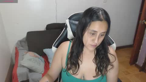 adams_mel online show from June 7, 11:19 pm