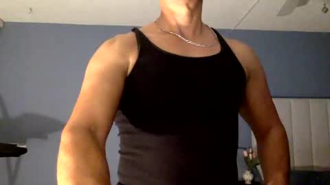 Snapshot of adamsix9 chatting on August 2, 1:59 am Adam online show from August 2, 1:59 am