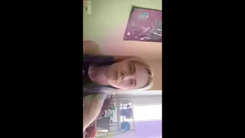 Adam online show from August 8, 7:43 am