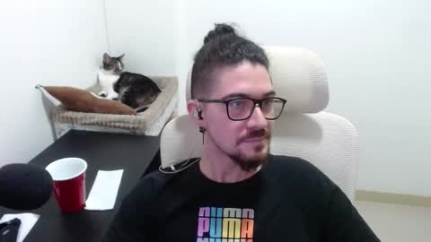 Adam online show from February 13, 7:04 am