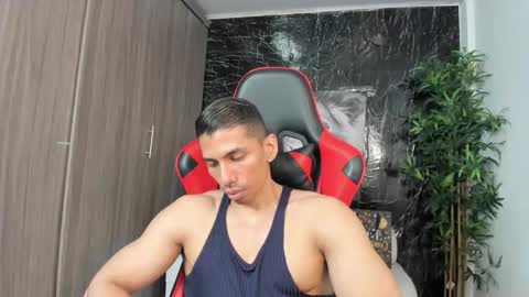 Adan Sin online show from February 12, 4:24 pm