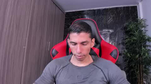 Adan Sin online show from April 18, 2:32 pm