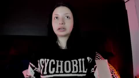 Snapshot of adeelinee chatting on July 22, 7:38 pm Ade online show from July 22, 7:38 pm