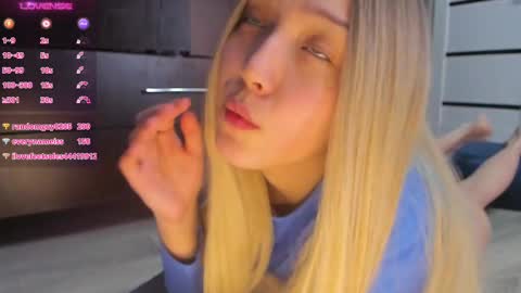 Adel online show from March 10, 9:53 am