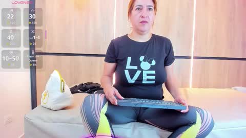 adela chase online show from January 19, 2:37 am