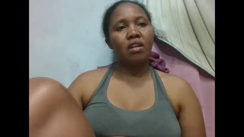 adelealy online show from March 15, 7:14 am