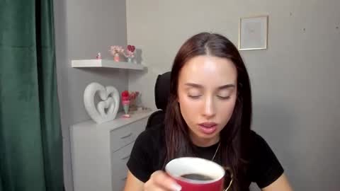 Adele online show from April 20, 5:43 am