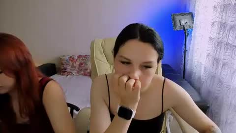 adelina_xxx online show from June 18, 10:41 am