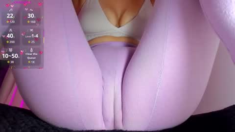 adelinaconte1 online show from February 16, 3:30 pm