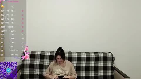 Anna online show from March 10, 3:06 pm