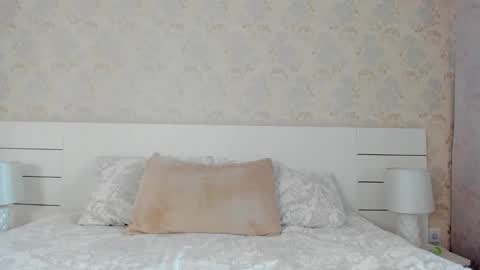 adellegirl online show from May 12, 4:37 pm