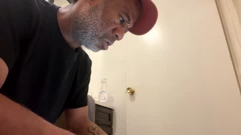adick_ting online show from June 15, 9:11 am