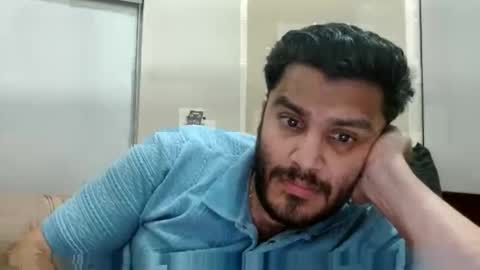 adit56665 online show from May 22, 7:41 pm