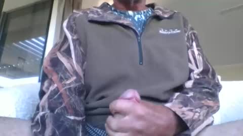 adjustable14 online show from March 3, 7:42 pm