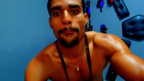 adonisdios online show from May 12, 3:20 pm