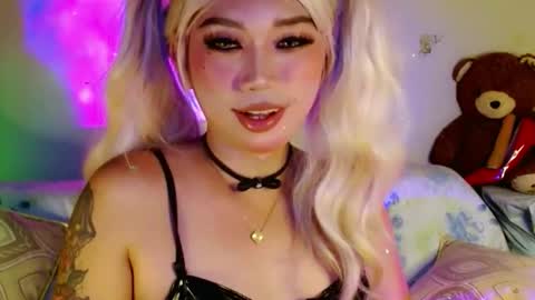 jasmine online show from November 12, 9:14 pm