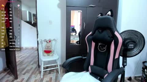 Adrena10 online show from November 21, 8:51 pm