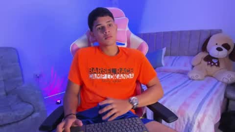 ADRIAN online show from April 18, 7:07 pm