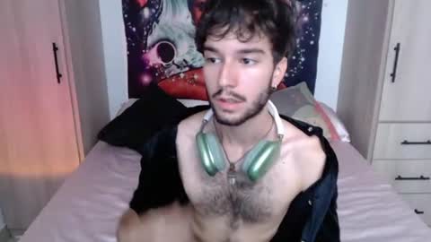 adrien_polo online show from June 12, 9:57 pm