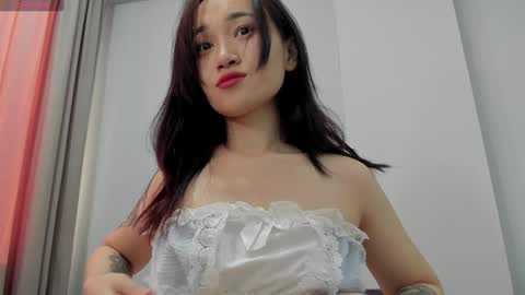 Aenie online show from January 10, 7:25 am