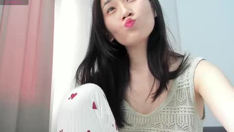 Aenie online show from February 22, 9:23 am