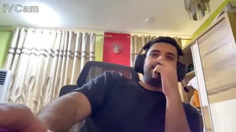 aeoub_ online show from September 12, 6:13 am