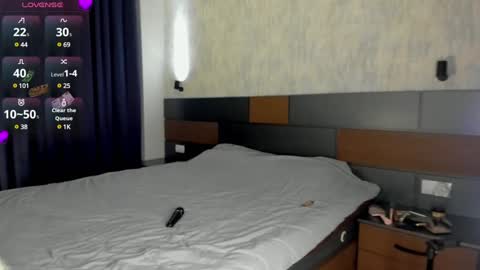 Aeries online show from December 24, 4:55 am