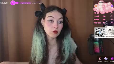 Snapshot of afina_blessyou chatting on August 6, 1:40 am Afina online show from August 6, 1:40 am