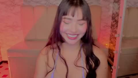 afrodita_wild_v online show from May 11, 4:04 pm