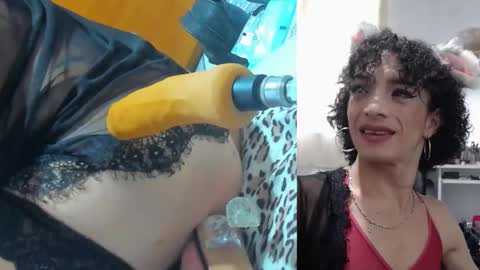 Snapshot of afroditacute16 chatting on December 19, 4:47 pm afroditacute16 online show from December 19, 4:47 pm