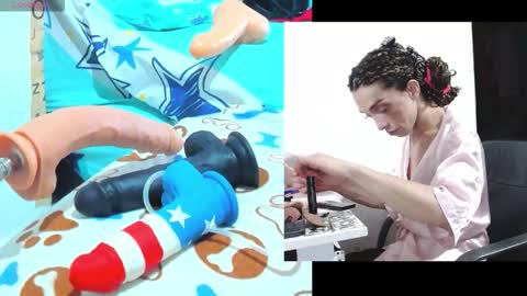 Snapshot of afroditacute16 chatting on February 27, 1:49 am afroditacute16 online show from February 27, 1:49 am