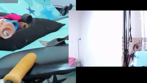 Snapshot of afroditacute16 chatting on March 11, 3:18 pm afroditacute16 online show from March 11, 3:18 pm