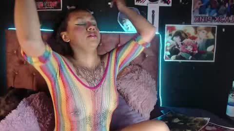 Cris owo online show from March 5, 11:05 pm