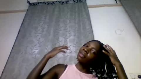 pink  and josphen online show from February 3, 10:14 am