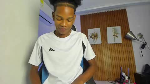 afrowayuu online show from June 5, 5:51 pm