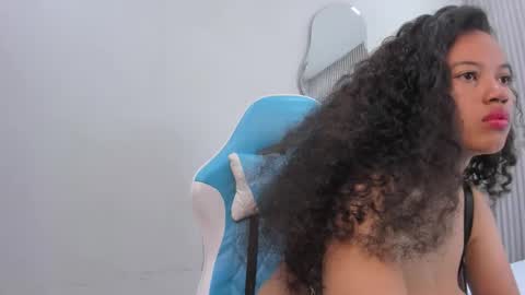 Snapshot of agata18_ chatting on October 24, 2:46 pm A G A T A online show from October 24, 2:46 pm