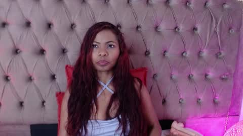 Agata grubisic  online show from February 25, 11:00 pm