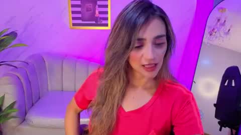 Snapshot of agatha_brooks_t chatting on June 23, 12:36 pm AGATHA online show from June 23, 12:36 pm