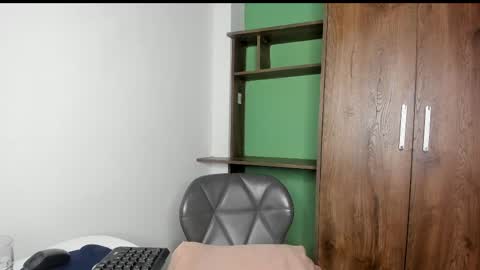 Snapshot of agatha_fox7 chatting on May 15, 6:42 am Agatha fox online show from May 15, 6:42 am