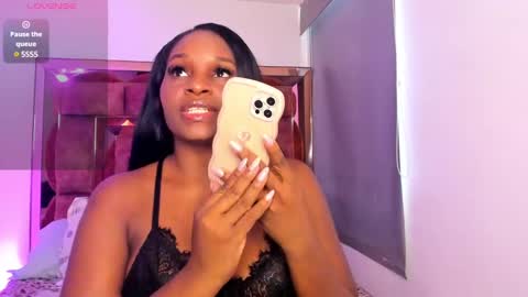 Snapshot of agatha_morrison1 chatting on December 31, 7:29 pm Agatha online show from December 31, 7:29 pm