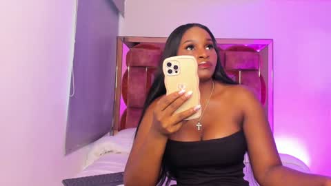 Snapshot of agatha_morrison1 chatting on January 21, 2:37 pm Agatha online show from January 21, 2:37 pm