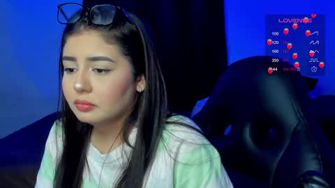 Cat online show from December 2, 5:02 am