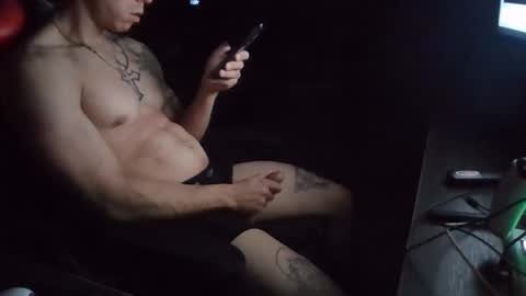 Snapshot of age96 chatting on October 9, 6:55 am age96 online show from October 9, 6:55 am