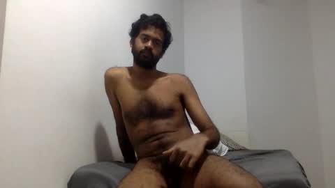 aggaggs online show from July 11, 11:39 pm