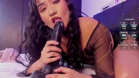 Maggie   online show from March 20, 10:47 pm