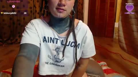 Agness online show from August 5, 12:46 am